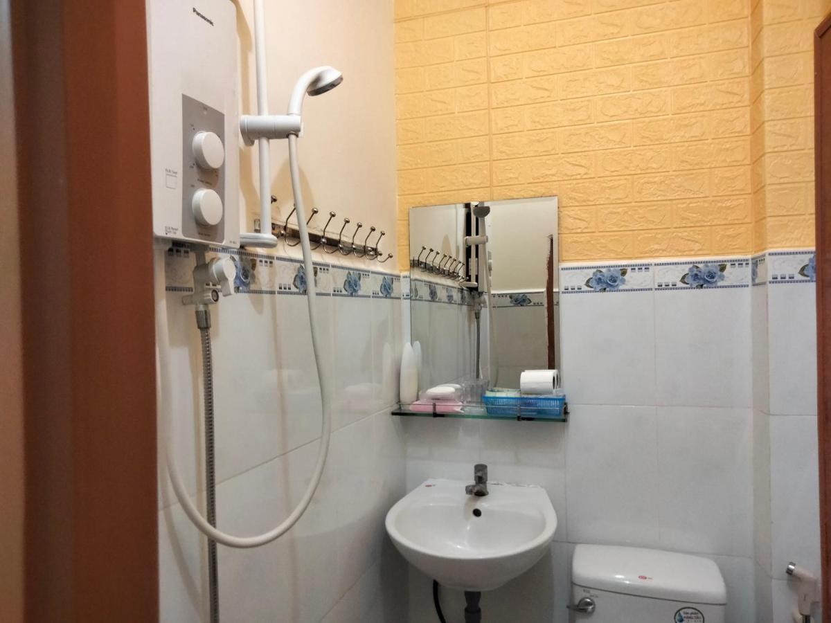 Bảo Hoàng HomeStay Chi Khu Co Ong Esterno foto