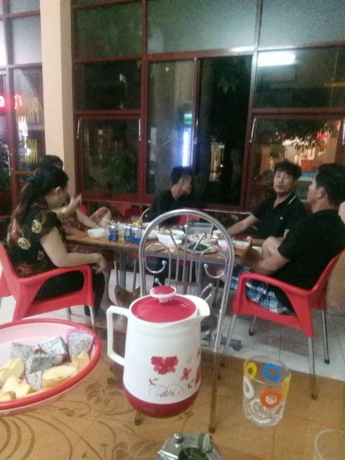 Bảo Hoàng HomeStay Chi Khu Co Ong Esterno foto